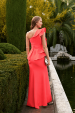Vestido Largo Asimétrico con Volante - Imagen 2