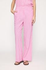 Pantalón a rayas sleepwear style