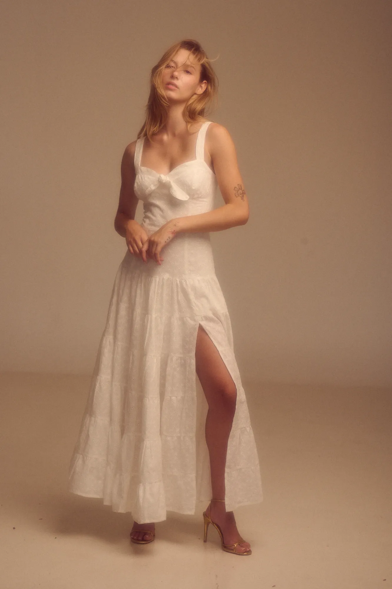 SS26MaggieSweet4973 Vestido Fleur Bordado - Imagen 1