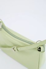 F_30000762_M_5056431_Front.jpg