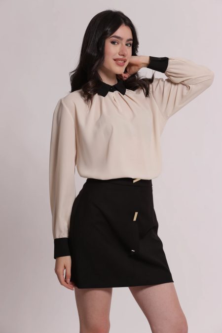 Blusa_con_cuello_y_puos_en_contraste_4.jpg