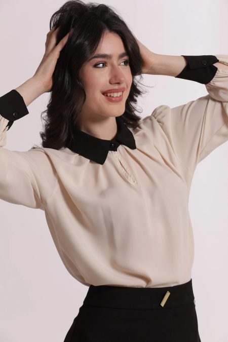 Blusa_con_cuello_y_puos_en_contraste_5.jpg