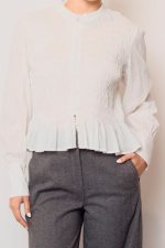 Blusa_nido_de_abeja_y_volante_bajo_1.jpg