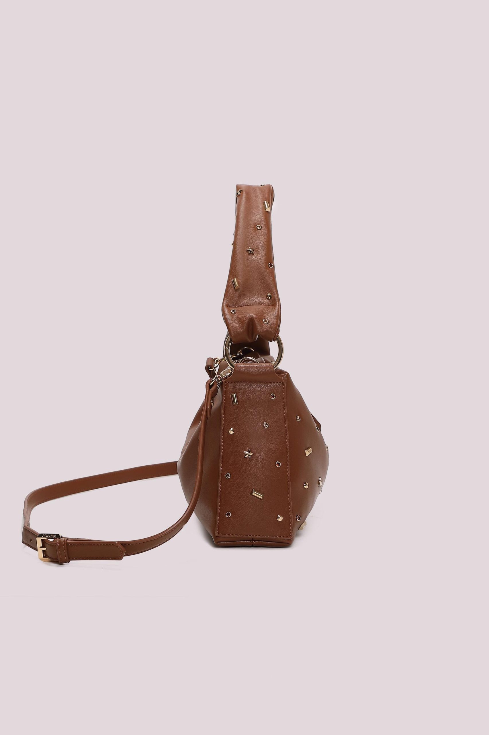 Bolso_con_aplicaciones_de_color_4.jpg