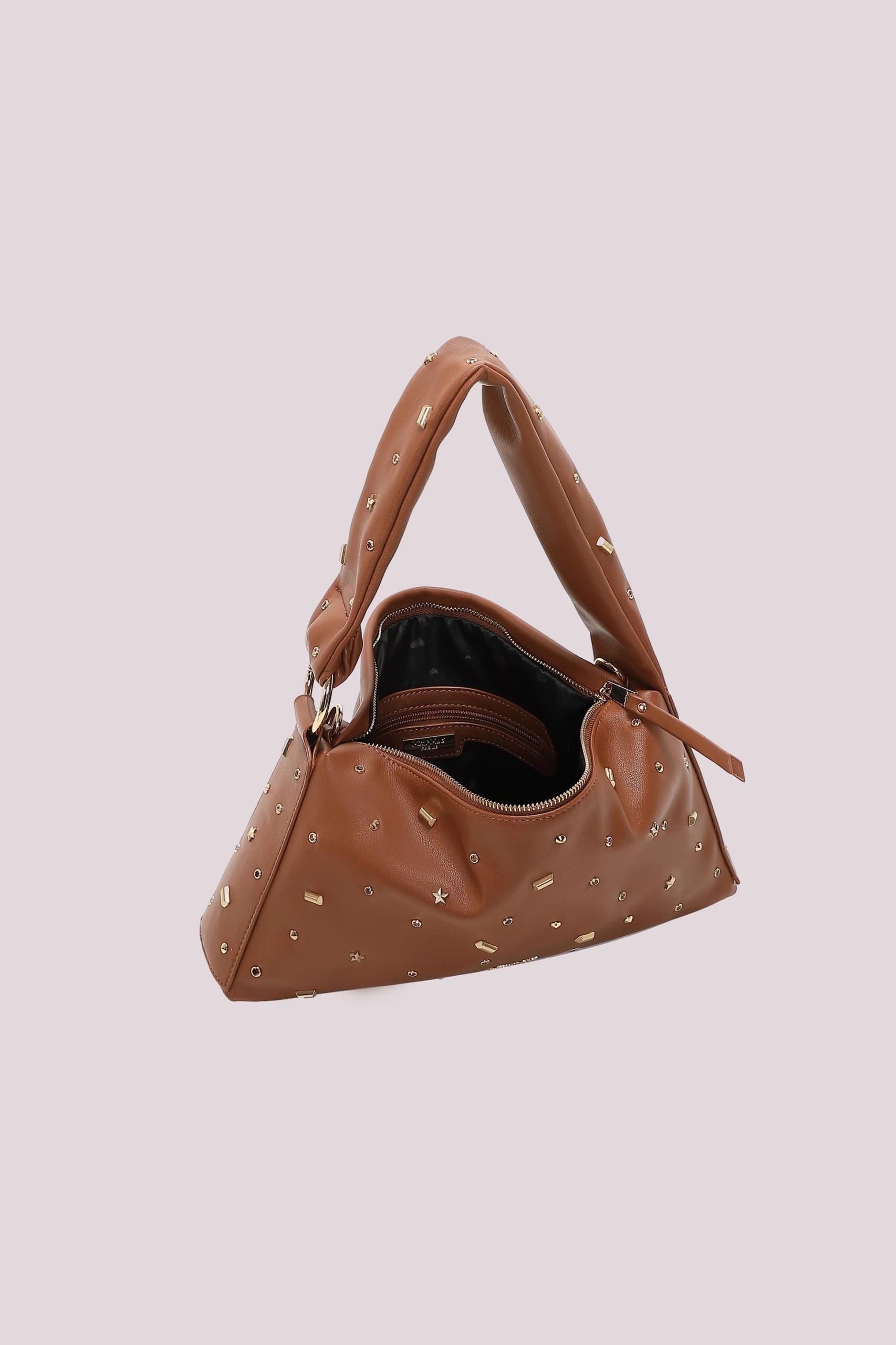 Bolso_con_aplicaciones_de_color_5.jpg